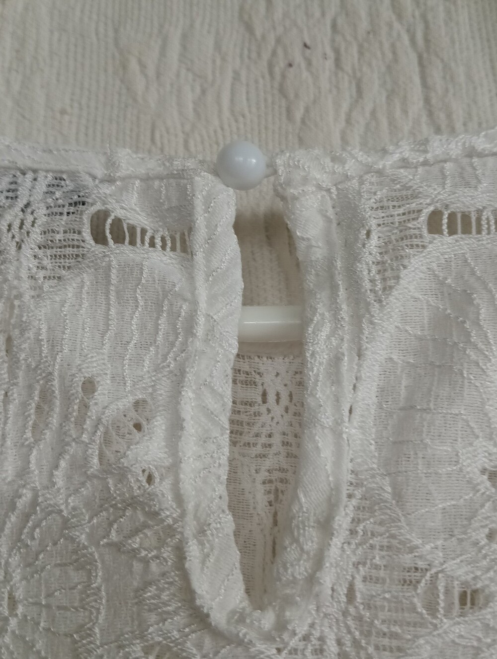 Luxveer White Lace Eyelet Blouse Plus Short Sleeve - Picture 9 of 10